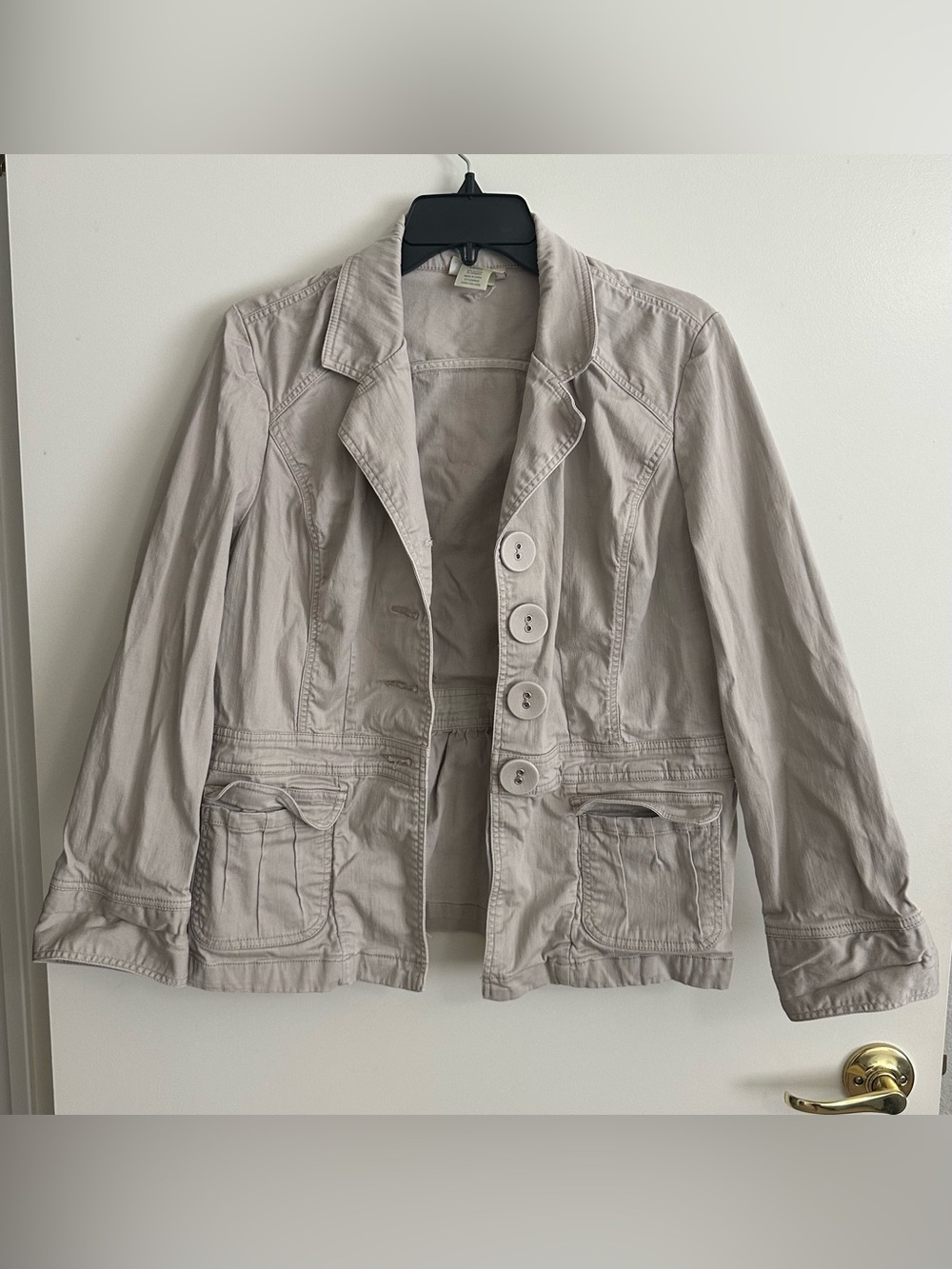 TravelSmith Light Gray Button-Front Women's Blazer Jacket